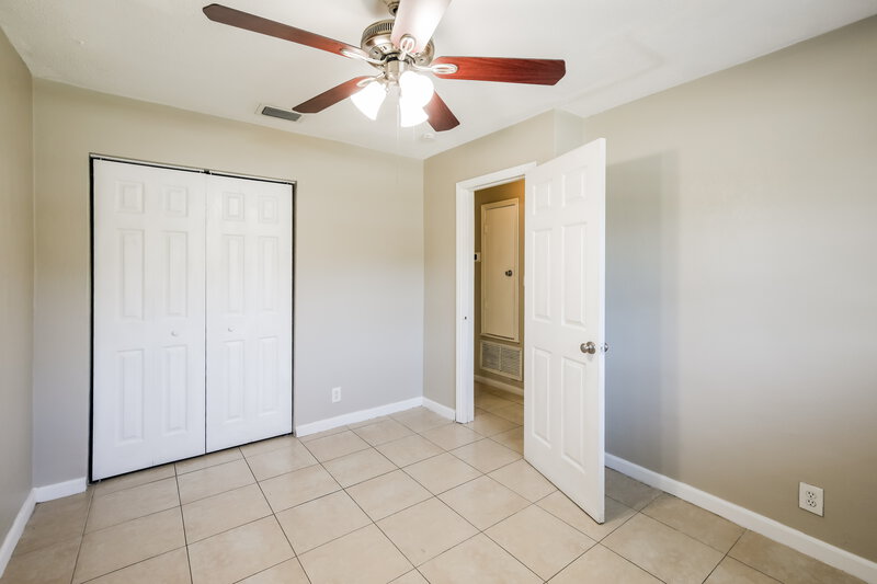 3,110/Mo, 841 NE 51st Court Deerfield Beach, FL 33064 Bedroom View 3