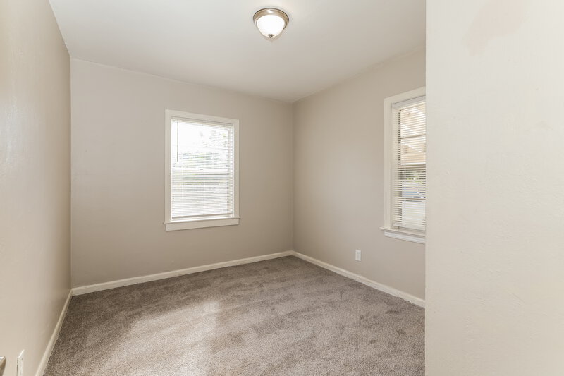 1,765/Mo, 831 N C Street Lake Worth Beach, FL 33460 Bedroom View