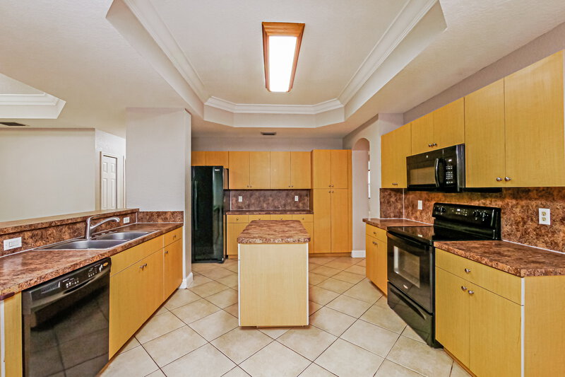 3,570/Mo, 15251 SW 26th Ter Miami, FL 33185 Misc View 7