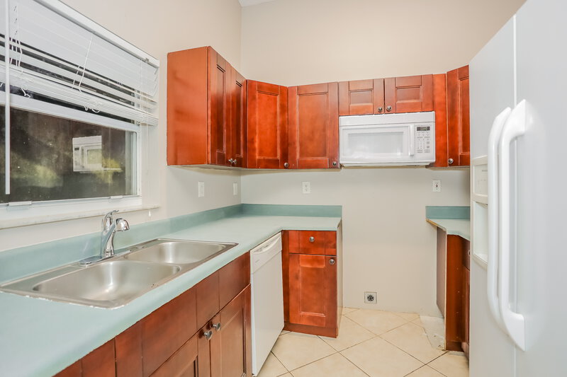 4,020/Mo, 14982 SW 143rd Ter Miami, FL 33196 Misc View 4