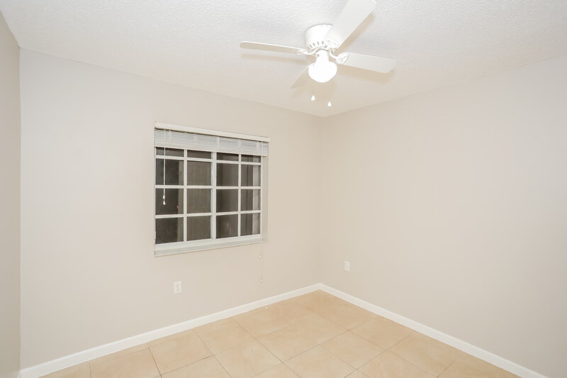 4,020/Mo, 14982 SW 143rd Ter Miami, FL 33196 Misc View 9