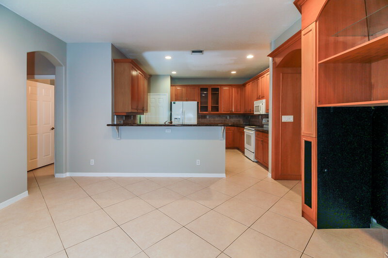 3,770/Mo, 5773 NW 122nd Way Coral Springs, FL 33076 Kitchen View