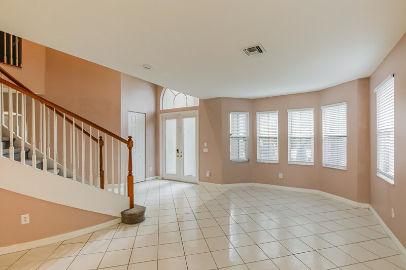 4,835/Mo, 16209 SW 49th Ct Miramar, FL 33027 Living Room View 2