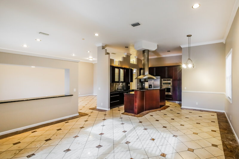 3,905/Mo, 5350 NW 57th Ave Coral Springs, FL 33067 Kitchen View 2