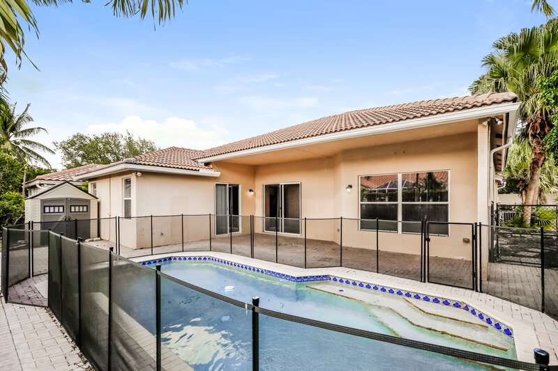 3,905/Mo, 5350 NW 57th Ave Coral Springs, FL 33067 Rear View 2