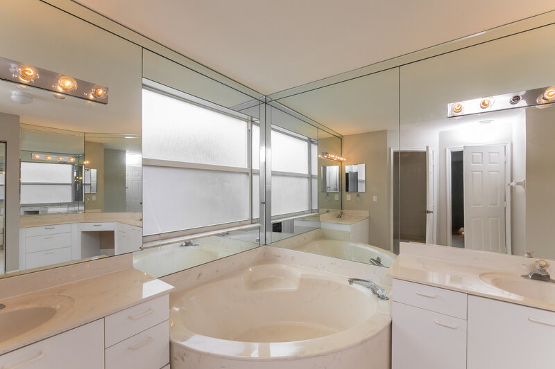 4,285/Mo, 4729 NW 115th Ave Coral Springs, FL 33076 Main Bathroom View