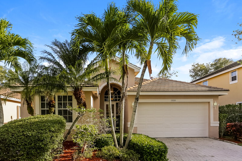 4,370/Mo, 12020 Glenmore Dr Coral Springs, FL 33071 External View