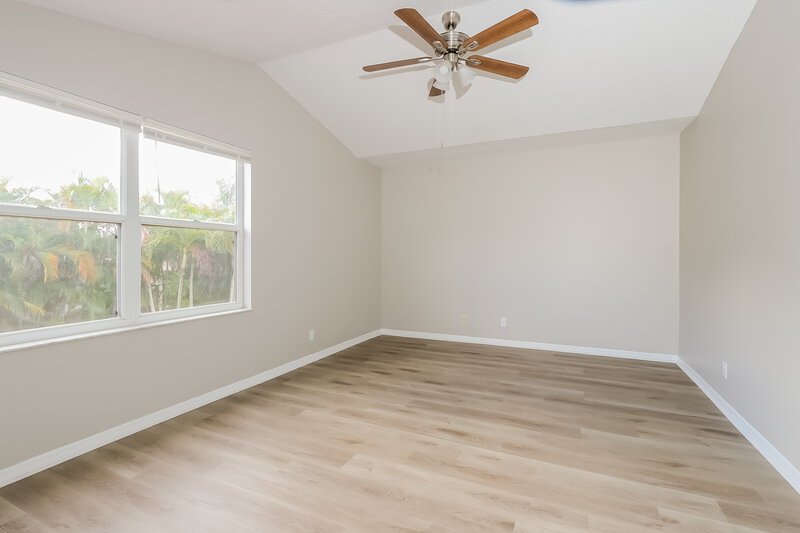 4,080/Mo, 7678 Oakboro Dr Lake Worth, FL 33467 Main Bedroom View