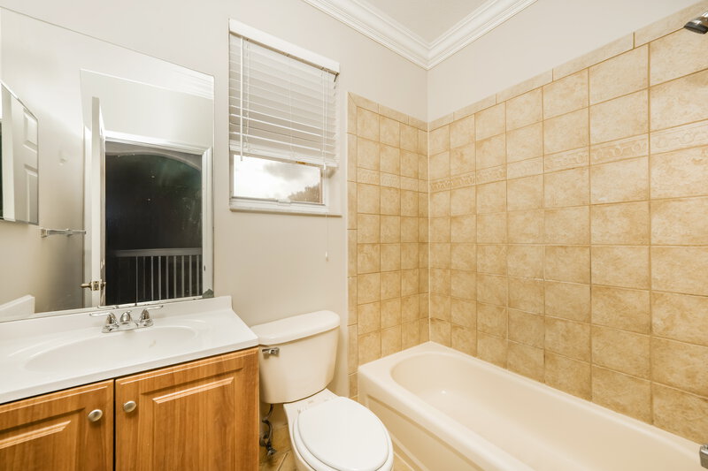 3,045/Mo, 5293 Sancerre Cir Lake Worth, FL 33463 Bathroom View 2