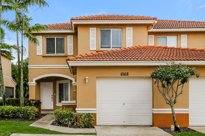 2,635/Mo, 6168 Whalton St West Palm Beach, FL 33411 External View