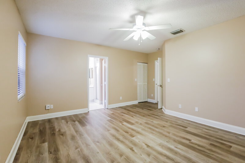 3,045/Mo, 11165 NW 34th Ct Coral Springs, FL 33065 Main Bedroom View 2