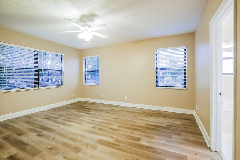 3,045/Mo, 11165 NW 34th Ct Coral Springs, FL 33065 Main Bedroom View 3
