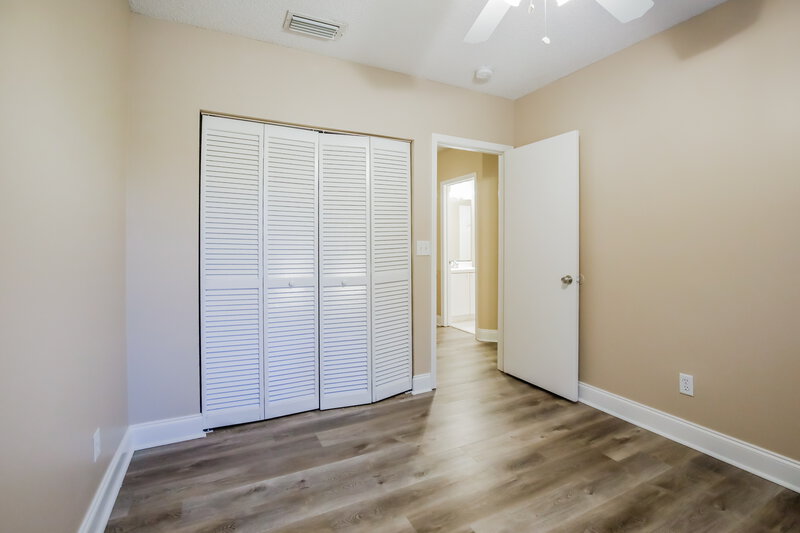 3,045/Mo, 11165 NW 34th Ct Coral Springs, FL 33065 Bedroom View 2