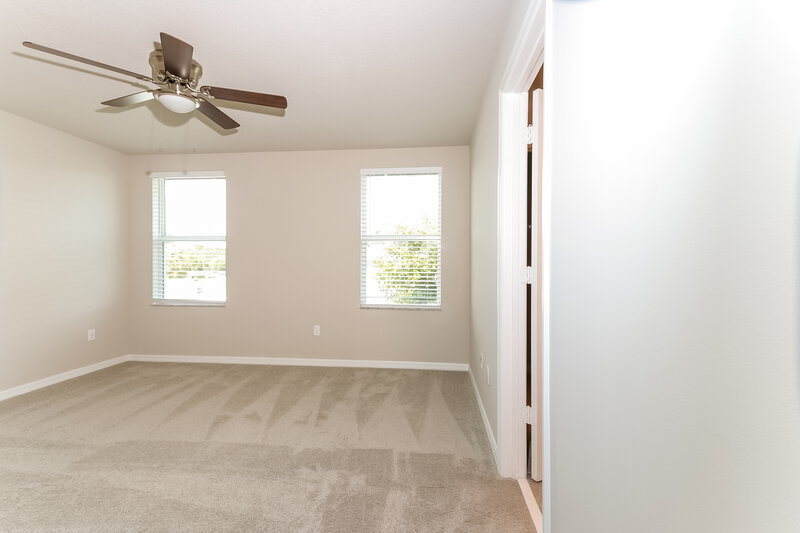 2,795/Mo, 3513 Joshua Tree St Palm Springs, FL 33461 Main Bedroom View