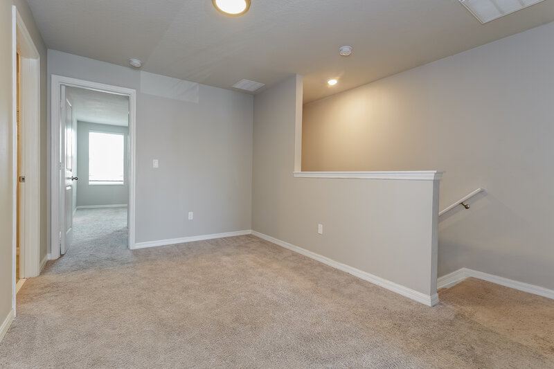 2,575/Mo, 3533 Joshua Tree St Palm Springs, FL 33461 Loft View