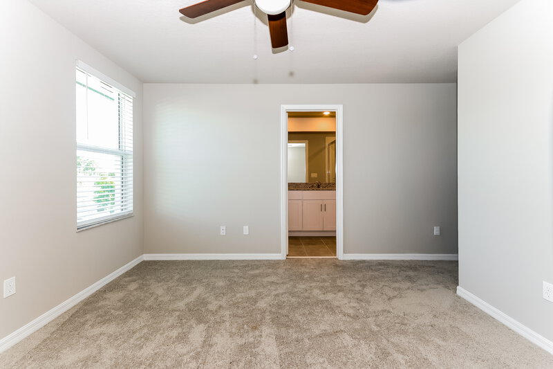 2,870/Mo, 3537 Joshua Tree St Palm Springs, FL 33461 Main Bedroom View 2