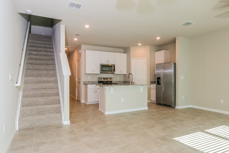 2,905/Mo, 3538 Joshua Tree St Palm Springs, FL 33461 Living Room View 2