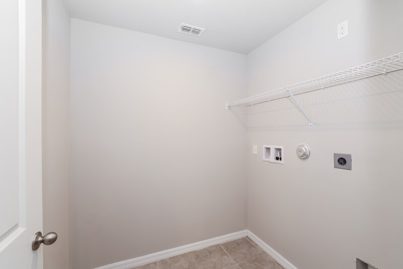 2,390/Mo, 3557 San Bernardino Way Palm Springs, FL 33461 Walk In Closet View