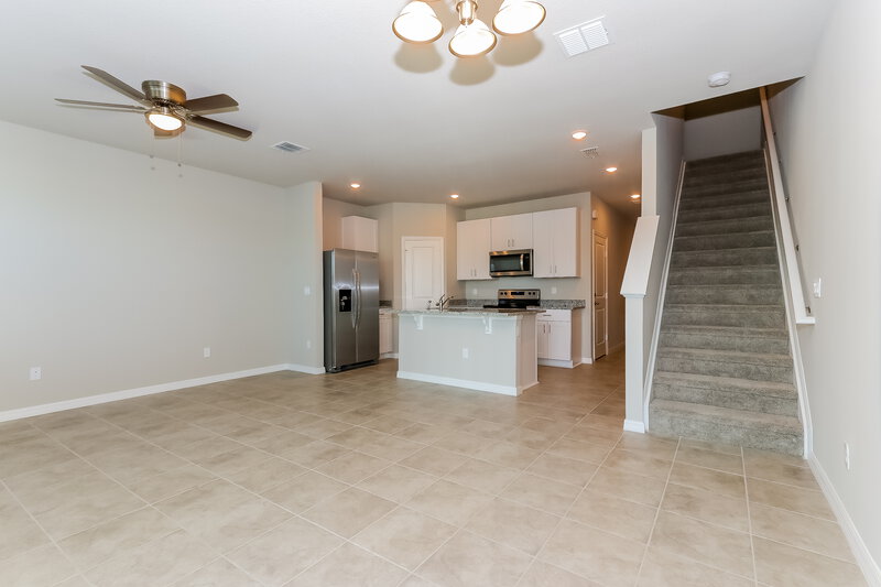 2,720/Mo, 4026 Hot Springs Ave Palm Springs, FL 33461 Dining Room View