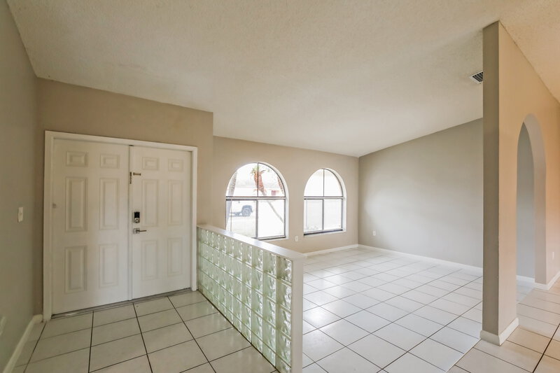 3,375/Mo, 15024 SW 144th Pl Miami, FL 33186 Living Room View