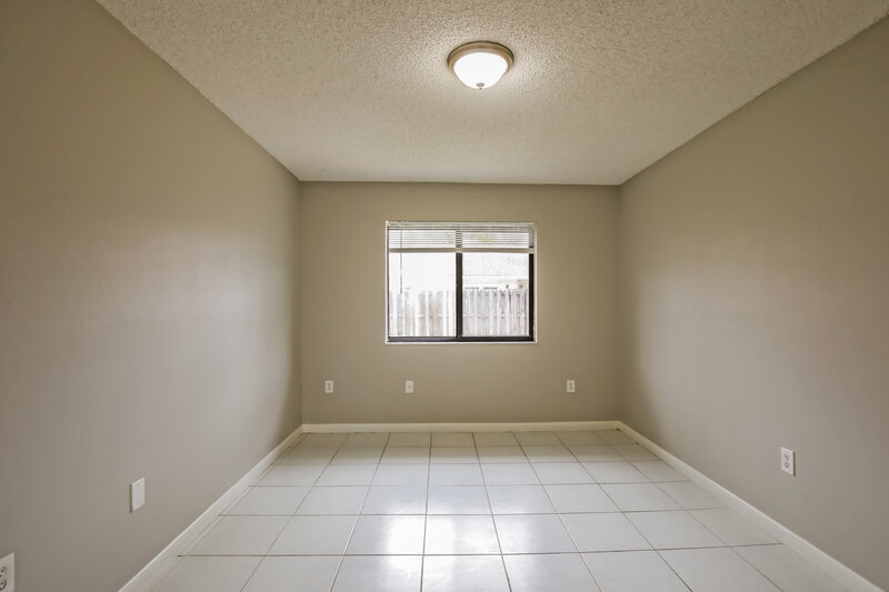 3,375/Mo, 15024 SW 144th Pl Miami, FL 33186 Bedroom View