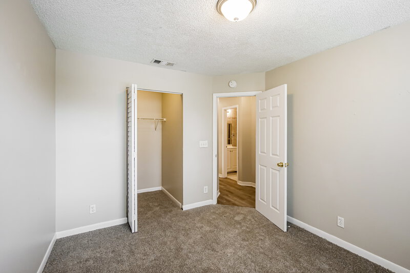 3,110/Mo, 3327 Bonito Ln Margate, FL 33063 Bedroom View 2