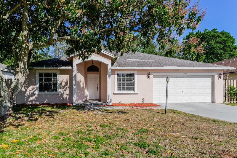 2,800/Mo, 5141 Willow Pond Rd W West Palm Beach, FL 33417 External View