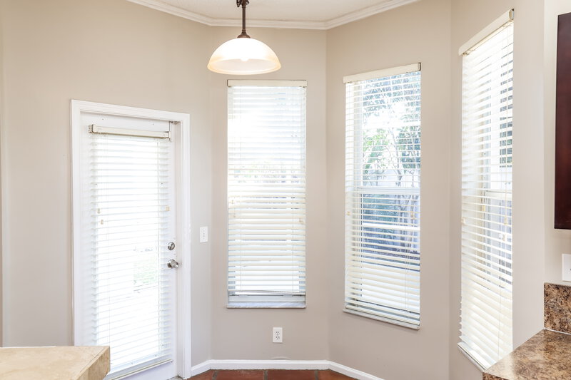 2,905/Mo, 12292 Sunset Point Ln Wellington, FL 33414 Breakfast Nook View 2