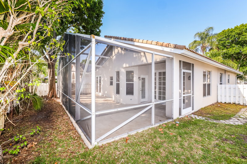 2,905/Mo, 12292 Sunset Point Ln Wellington, FL 33414 Rear View