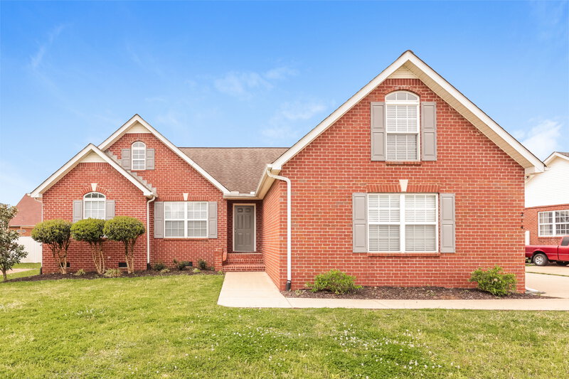 2,340/Mo, 214 Quanah Parker Trl Murfreesboro, TN 37127 External View