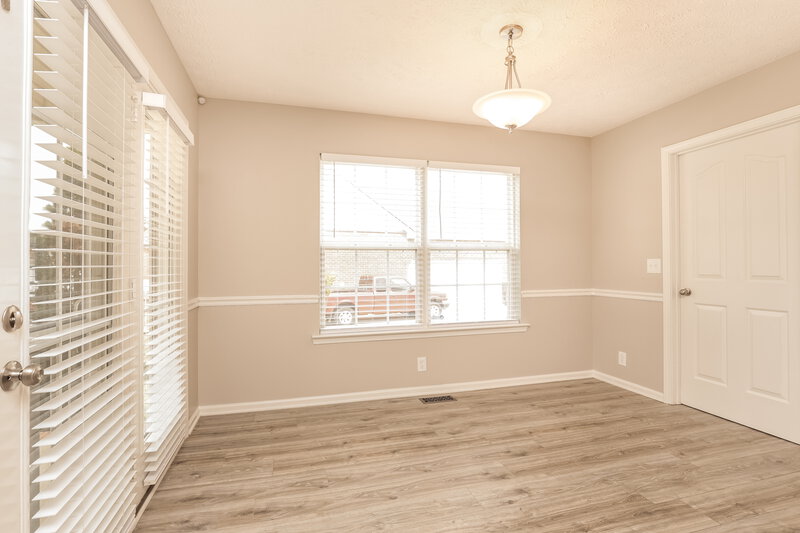 2,365/Mo, 214 Quanah Parker Trl Murfreesboro, TN 37127 Breakfast Nook View