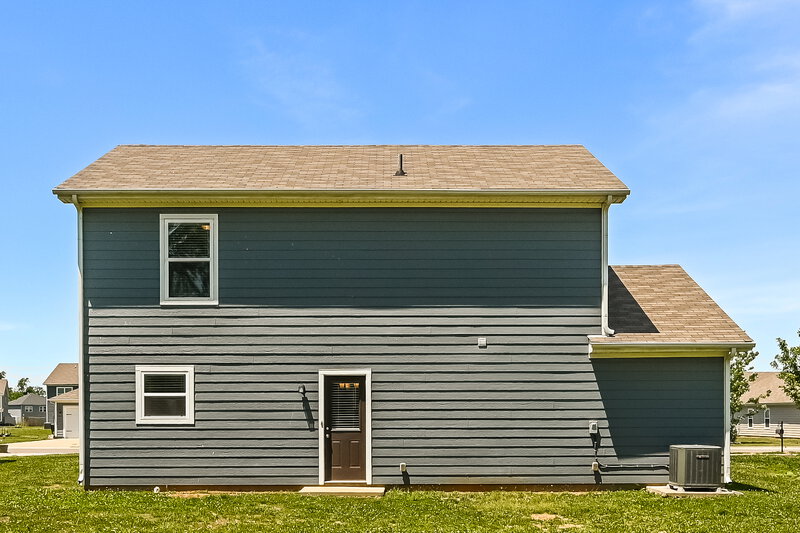 2,155/Mo, 3735 Burdette Way Murfreesboro, TN 37128 Rear View