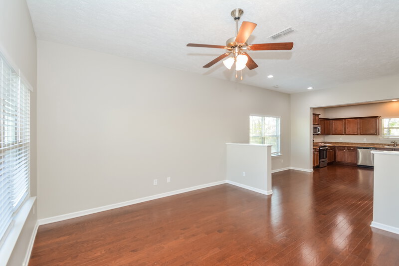 2,130/Mo, 922 Ca Veat Cir Smyrna, TN 37167 Living Room View 2