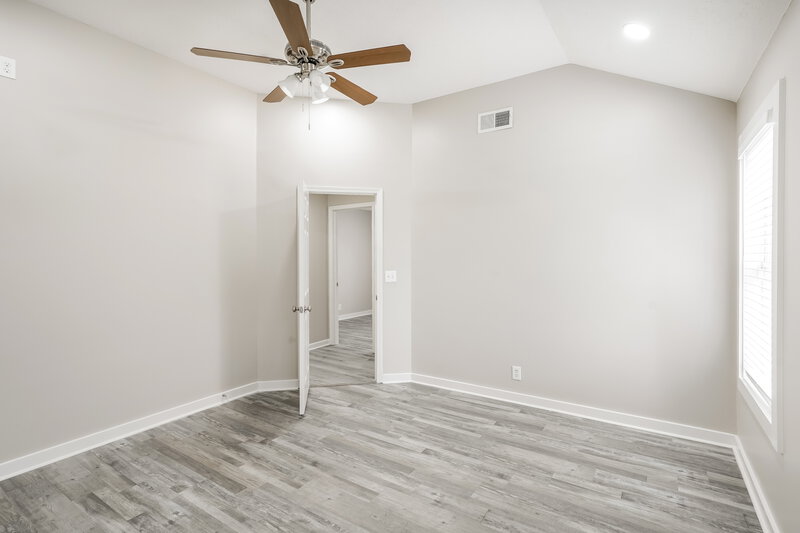 2,325/Mo, 2913 Bayshore Cv Antioch, TN 37013 Main Bedroom View 2