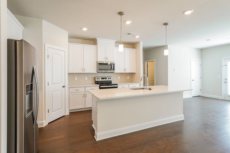 2,020/Mo, 1731 Tahoma Dr Lebanon, TN 37087 Kitchen View 2