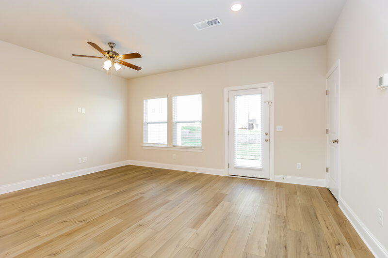 3,130/Mo, 1725 Tahoma Dr Lebanon, TN 37087 Living Room View