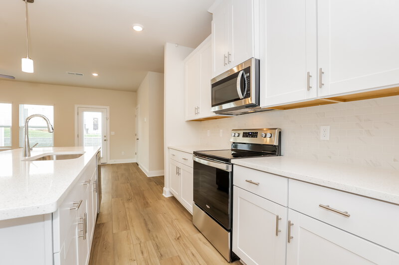 3,130/Mo, 1725 Tahoma Dr Lebanon, TN 37087 Kitchen View 2