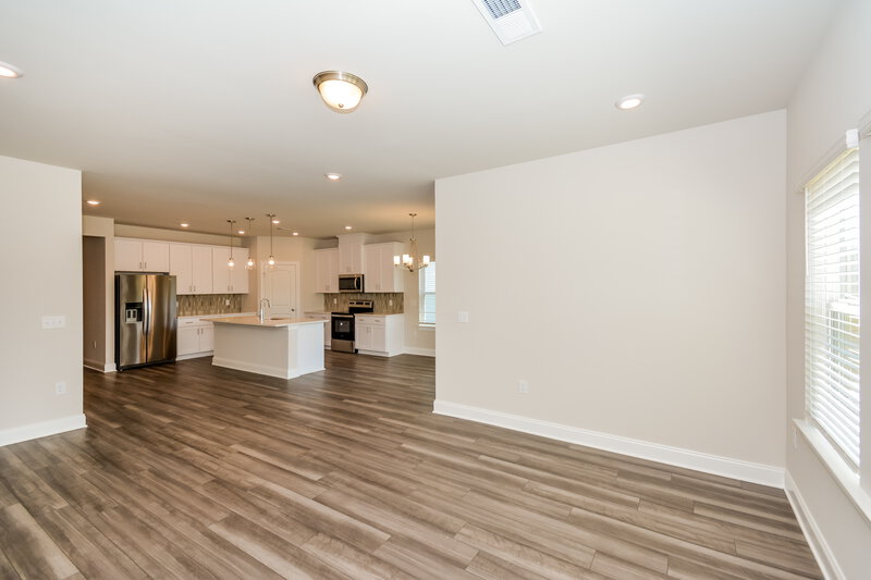 2,425/Mo, 3627 Mathewson Way Murfreesboro, TN 37128 Living Room View 2