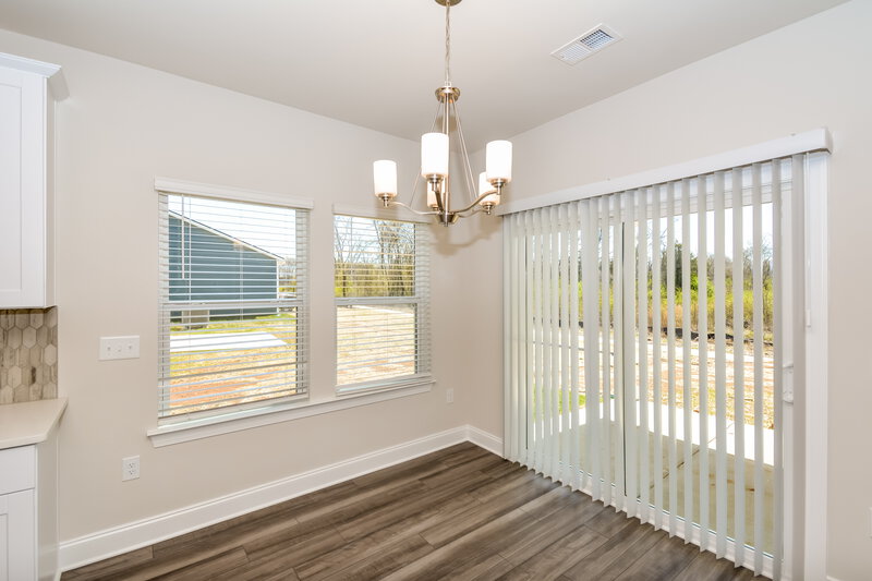 2,425/Mo, 3627 Mathewson Way Murfreesboro, TN 37128 Dining Room View