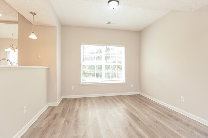 2,450/Mo, 2584 Kanlow Dr Antioch, TN 37013 Dining Room View