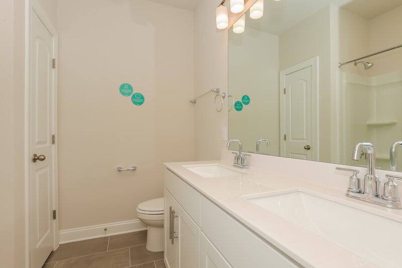 2,175/Mo, 3622 Mathewson Way Murfreesboro, TN 37128 Bathroom View