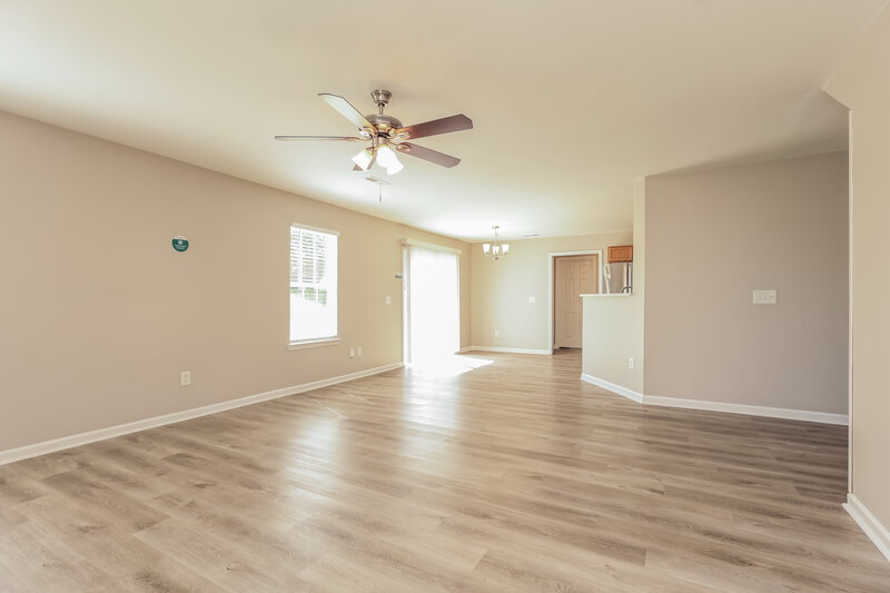 3,710/Mo, 4013 Cadence Dr Spring Hill, TN 37174 Living Room View 2