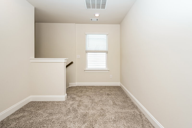 2,215/Mo, 7424 Blue Gable Rd Hermitage, TN 37076 Loft View