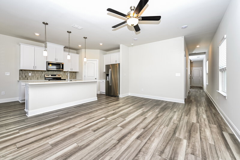 2,595/Mo, 1604 Espy Aly Hermitage, TN 37076 Living Room View