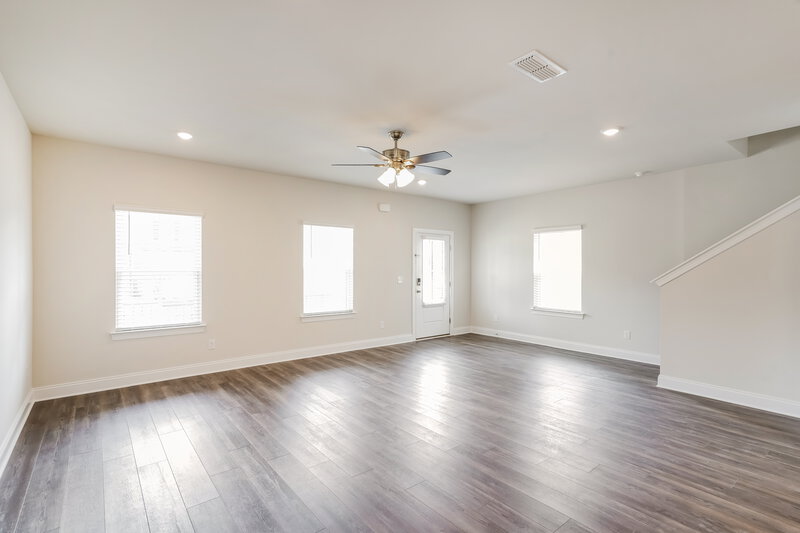 2,800/Mo, 7414 Blue Gable Rd Hermitage, TN 37076 Living Room View