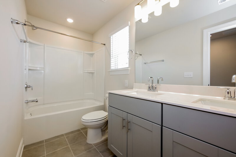 2,510/Mo, 7406 Blue Gable Rd Hermitage, TN 37076 Bathroom View