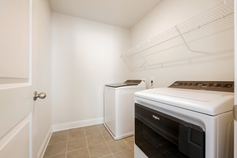 2,510/Mo, 7406 Blue Gable Rd Hermitage, TN 37076 Laundry Room View