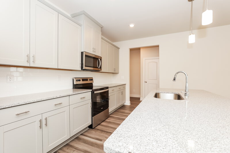 2,635/Mo, 1612 Espy Aly Hermitage, TN 37076 Kitchen View 3