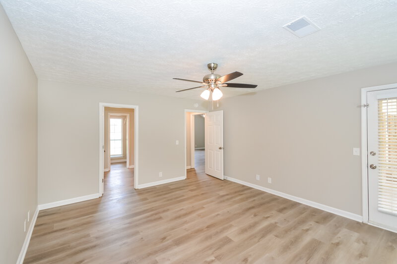 2,210/Mo, 4014 Sam Davis Rd Smyrna, TN 37167 Main Bedroom View 2