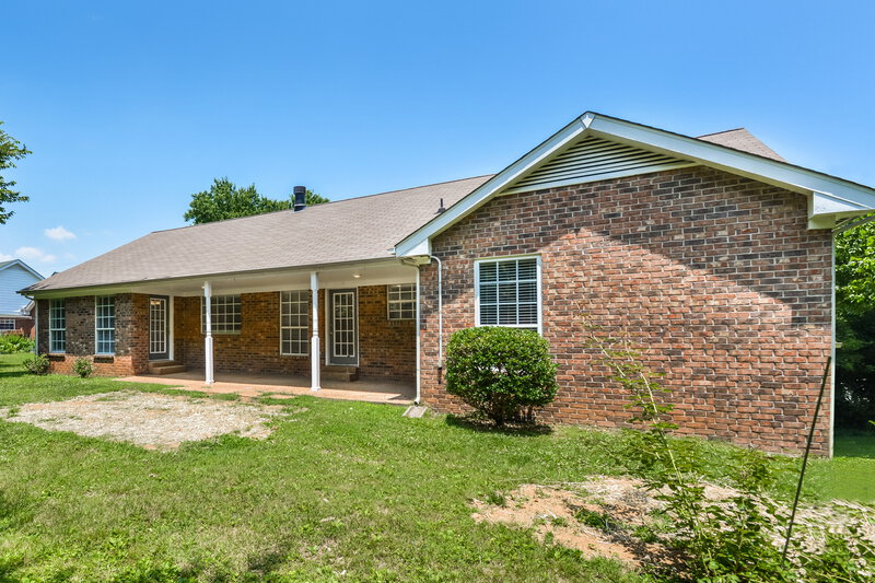 2,210/Mo, 4014 Sam Davis Rd Smyrna, TN 37167 Rear View